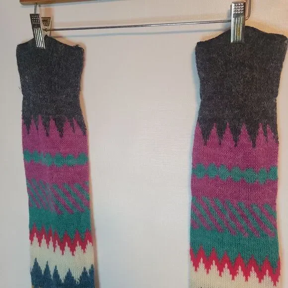 Colorful Knit Leg Warmers - Picture 5 of 6
